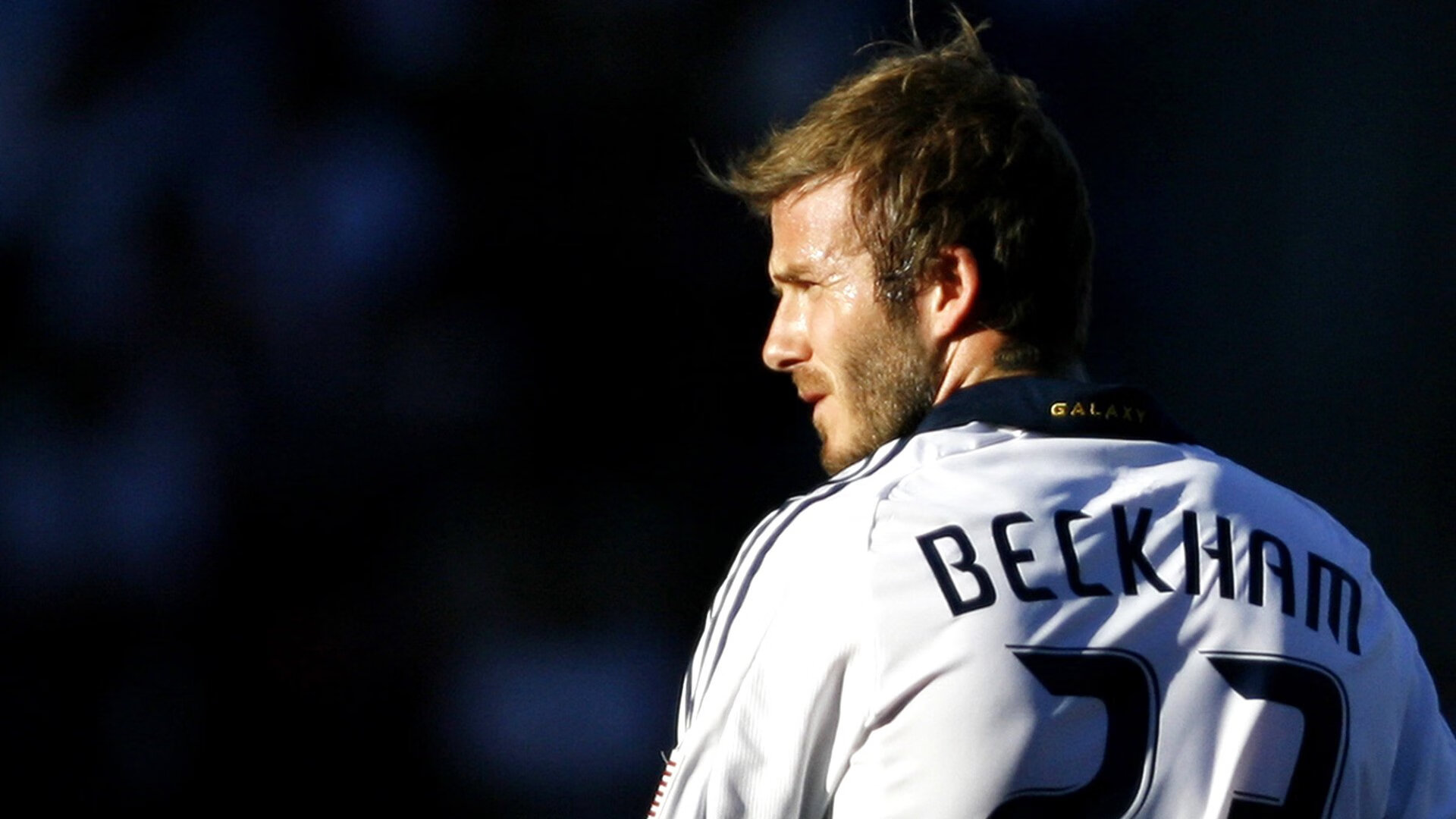 卢卡·乌兰多蝶泳展现大将风范